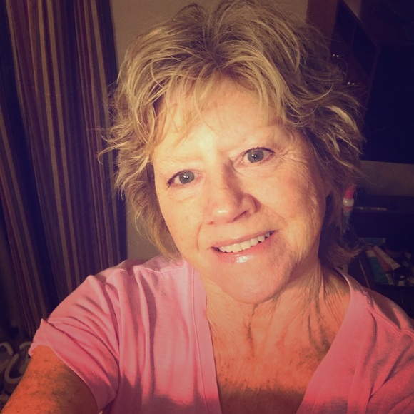 Meet your Posher, Joan - Picture 1 of 1